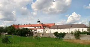 Benediktinerinnen Kloster Neustift